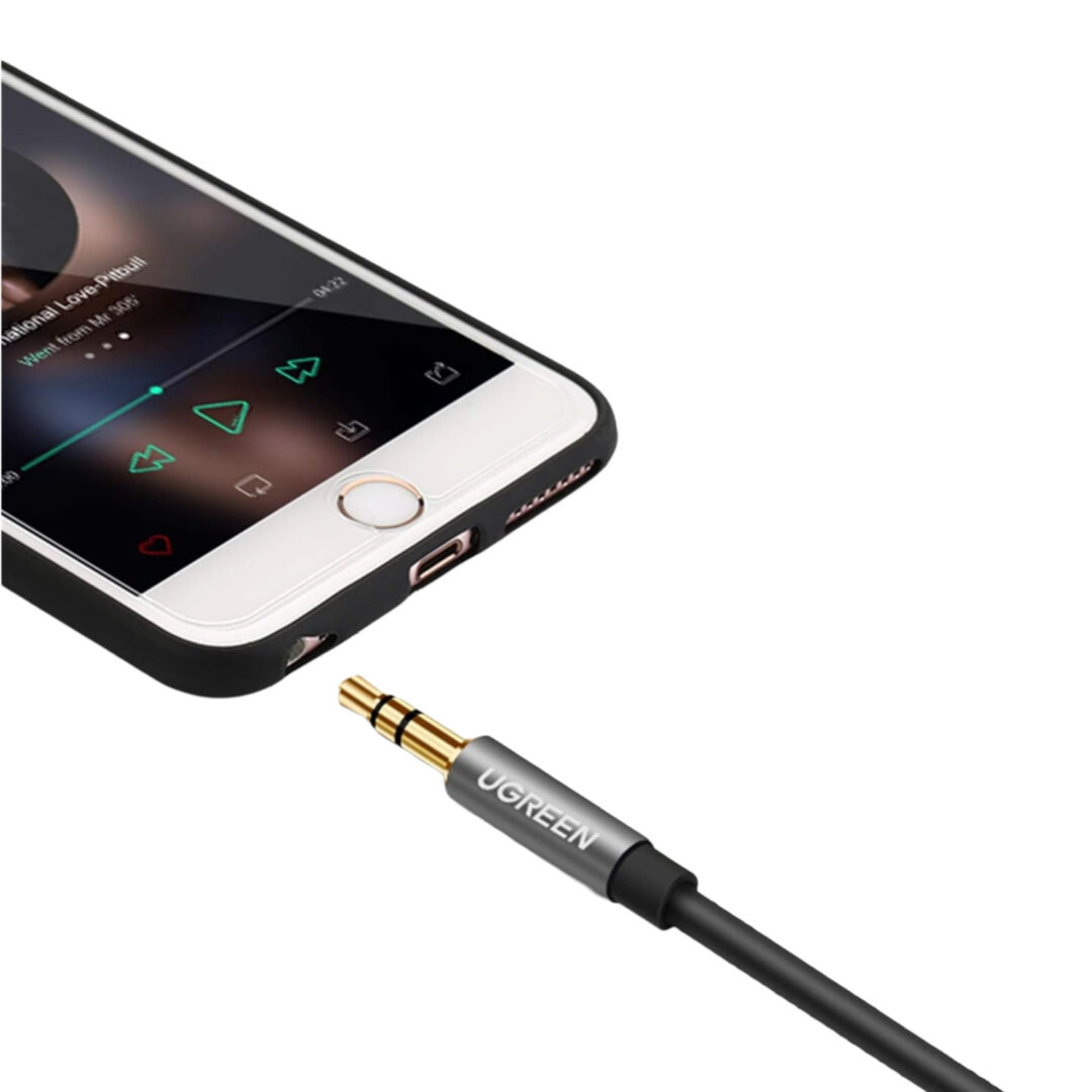 AV118 10595 UGREEN AV118 3.5mm AUX Extension Cable 3m – Male to Female 4.jpg
