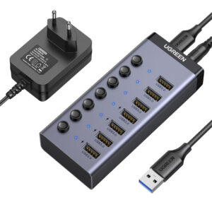 CM481 90307 UGREEN 7 in 1 USB 3.0 Hub Grey wr 01a.jpg